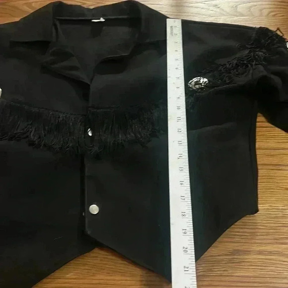 Fringe, cropped, hand painted feather sleeves, 100% cotton denim button coat Med - Picture 8 of 9